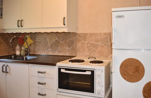 Kisa House | Enjoy a holiday close to nature and plenty of peace and quiet in this holiday home near Kisa.