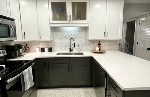 Cocoa Beach Condo | Enjoy a Perfect Beach Retreat! Short walk to the Ocean.