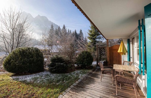 Obergrainau Apartment | Enjoy a relaxing holiday in the apartment "Bergwiese" in Grainau