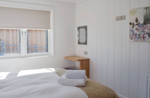 Newton Stewart Cottage | Enjoy a rural Scottish retreat in this charming detached lodge, with its stunning views and spacious