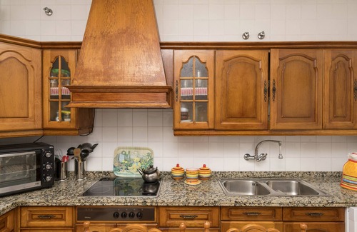 Arcos de la Frontera Ski Chalet | Enjoy Arcos - Three Bedroom Chalet, Sleeps 5