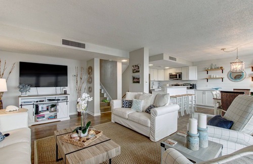 Fernandina Beach Condo | Enjoy breathtaking views of the Atlantic Ocean in this three bedroom three bath villa.