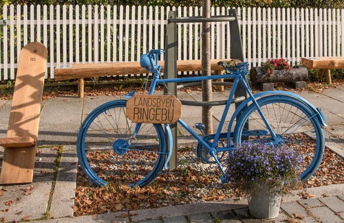 Hundorp House | Enjoy happy hours with your favorite people in this vacation home.