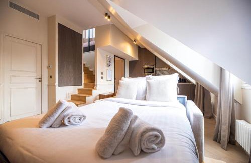 Saint-Gervais Apartment | Enjoy Parisian Life in an Elegant Flat - Le Marais