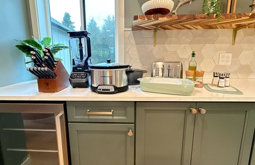 Ocean Shores House | Enjoy Razor Clamming and a Luxury waterfront home with views of the canal