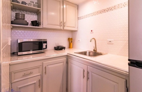 Negril Cottage | Enjoy Sunsets at our Loft Near the Beach