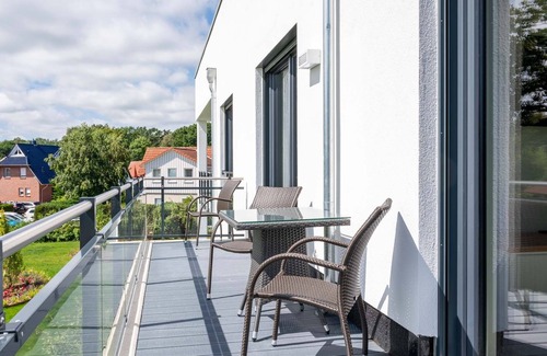 Zingst Apartment | Enjoy, switch off and relax in style!