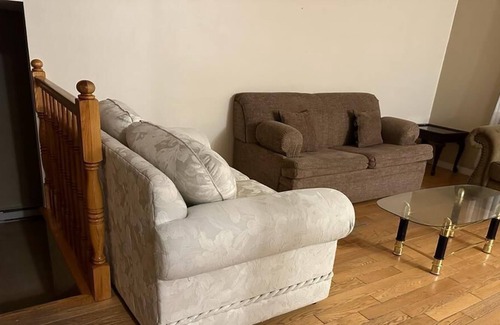 South Stormont House | Enjoy the Full House, 3 bedroom, 3 queen bed+1sofa Bed