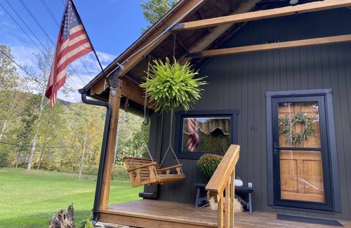 Antes Fort Cottage | Enjoy the mountains, fishing, a camp fire and much more!