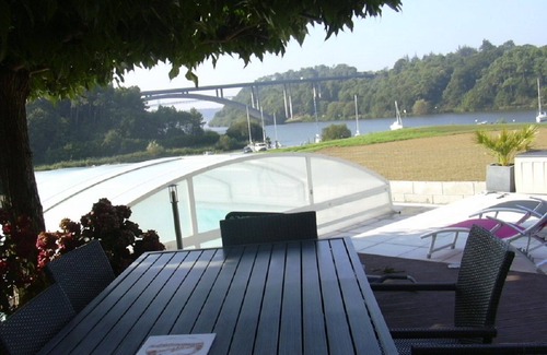 Nivillac Villa | Enjoy the peace and quiet just 30 minutes from beaches and tourist attractions