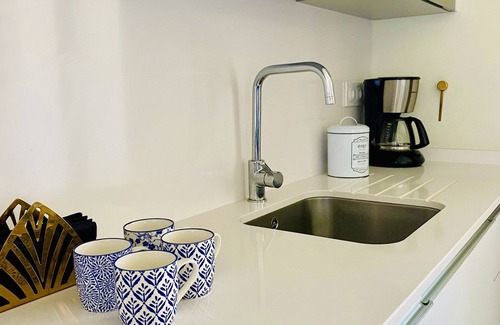 Torrox Costa Apartment | Enjoy the sun, sand and salty sea in a stylish floor on the first line
