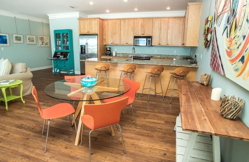 Historic Downtown Apalachicola Condo | Enjoy the sunrise over the Apalachicola River.