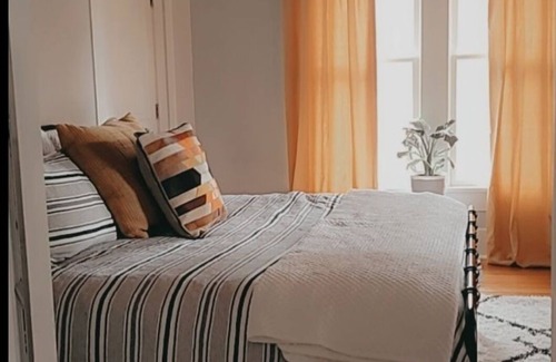Elysian Fields House | Enjoy this charming country getaway perfect for weekends with friends or family!