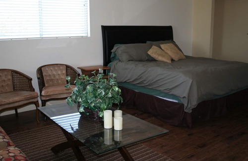 Fallbrook House | Enjoy your visit to a private horse ranch!