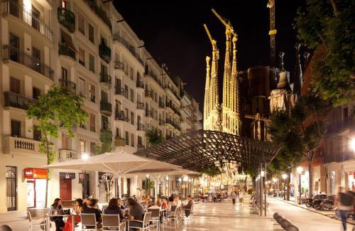 La Sagrada Familia Apartment | Enjoybcn Gaudi Apartments