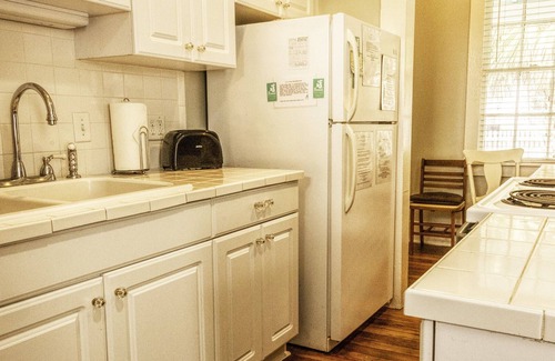 Tybee Island Cottage | Enlisted Men's Mess Hall c1925. All Pets. North Beach & Lighthouse