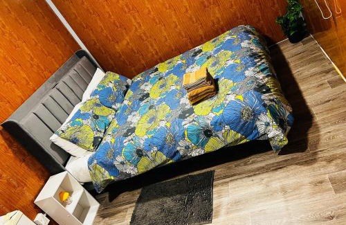 Papatoetoe Apartment | Ensuite Container Stay for 2