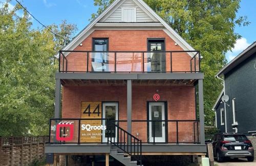 Mount Hope Huron Park House | ENTIRE 1 BEDROOM APARTMENT ACROSS FROM GOOGLE - br5
