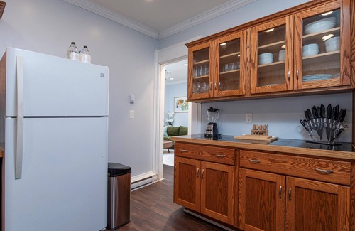 Oneonta House | Entire duplex - Two Families - Baseball Complex - 5 minute walk to Downtown