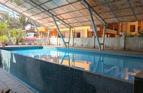 Anjuna House | Entire flat in Candolimnn