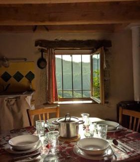 Espeyrac Ski Chalet | Entire Gite in Espeyrac 'Le Clapadou'