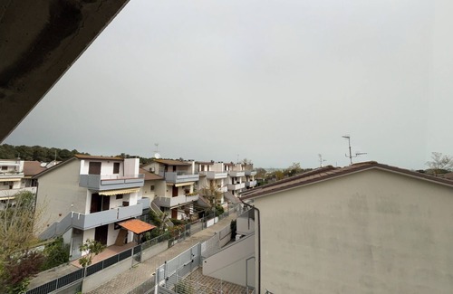 Lido di Classe House | Entire head house on 3 floors 200m from the shore.
