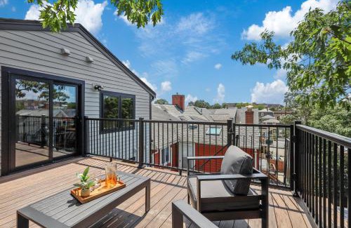 Somerville House | Entire House Free Parking Sleeps 26 MIT Harvard TD