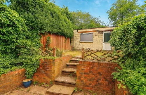 Birmingham House | Entire luxury home free parking free WiFi 2 bedrooms in Birmingham