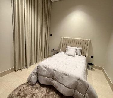 Ar Rawdah Apartment | Entire Modern and comfy Apt