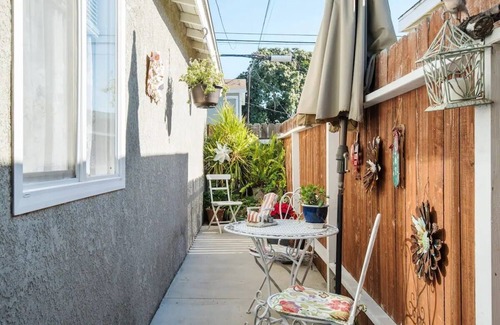 Lawndale Apartment | Entire rated studio, close to the beach and LAX.