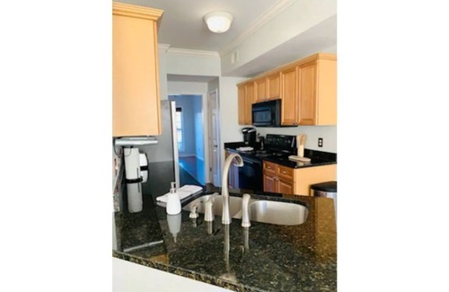 Moody House | Entire Townhouse: Close to Barbers, Talladega, Bass Pro, Outlet Mall and B'ham