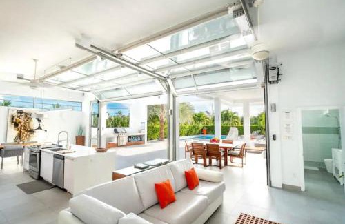 Long Bay Apartment | Entire Villa in Providenciales, Long Bay Beach, Turks and Caicos Islands