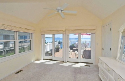 Mastic House | Entire Waterfront Home with Panoramic Views of the Bay and Private Beach