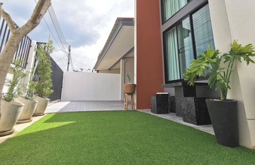 Kanchanaburi House | EntireHome 180m2 10 mins to RiverKwaeBridge Old City