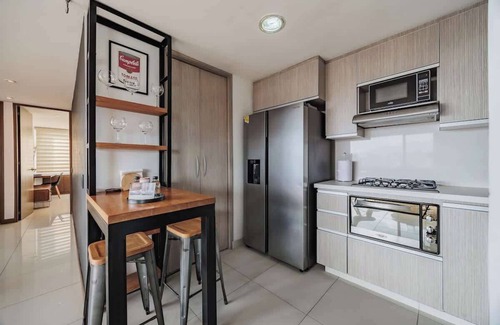 Lalinde Apartment | EP| Modern 2BR W/Workspace, Fast Internet, SmartTv