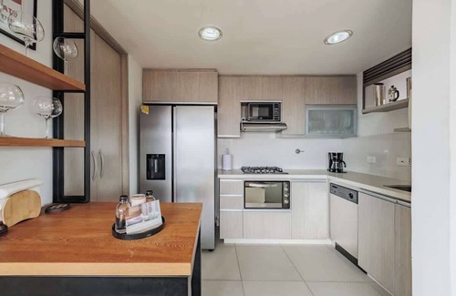 Lalinde Apartment | EP| Modern 2BR W/Workspace, Fast Internet, SmartTv