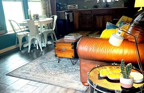 Decatur House | Equine-Friendly Getaway on 7.5 Acres – Rustic Charm & Room for Your Horses