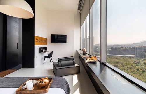Santa Fe Apartment | Escape Executive Suite by Kukun