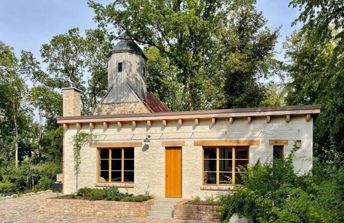 Pinnow House | Escape the big city to the breathtaking village house in Pinnow