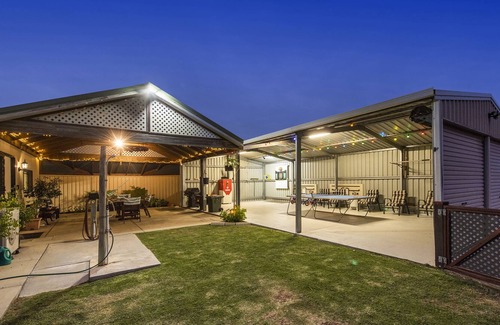Karakin House | Escape the madness and just disappear - Off The Grid