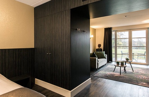 Berg en Dal Hotel | Escape to Nature | Scenic Hotel Room with Views of the Dutch Forest!