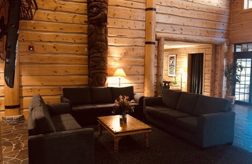 Vancouver House | Escape to Our Rustic Hotel w/Private Fireplace, Balcony and Jacuzzi