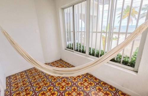 Punta Hansa House | Escape to Paradise: Ocean Views and Comfort in San Andrés 5-bedroom house