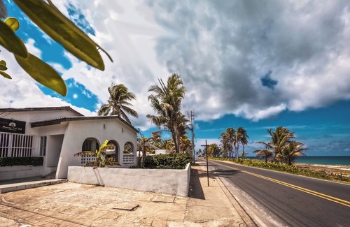 Punta Hansa House | Escape to Paradise: Ocean Views and Comfort in San Andrés 5-bedroom house