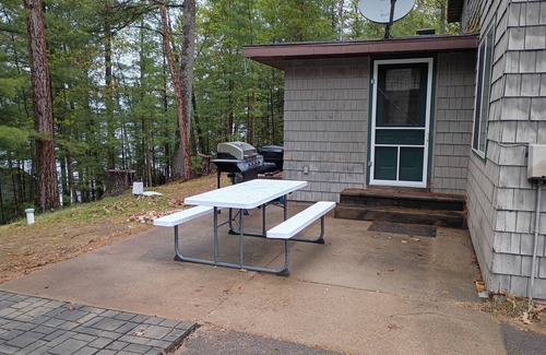 Rhinelander House | Escape to the Lake – Your Perfect Getaway Awaits!