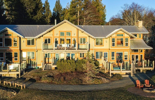 Tonquin Beach House | Escape To The Westcoast
