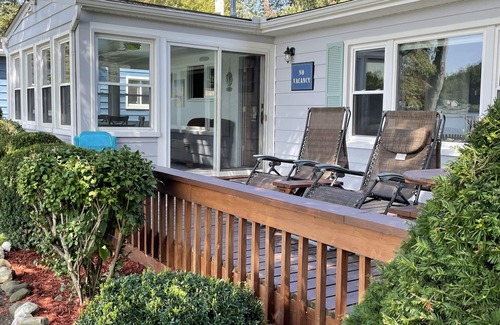 Whitmore Lake Cottage | Escape to Tranquility: Lakefront Cottage Just Minutes from Ann Arbor, MI"