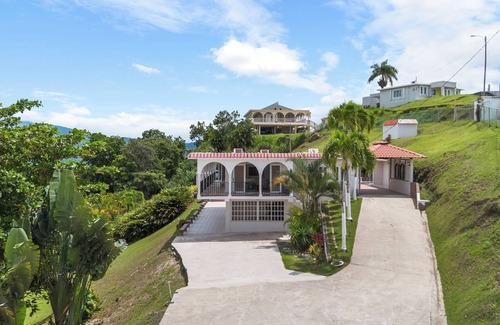 Barrazas Villa | Escape with Pool & Breathtaking Vistas | BBQ | Relaxing Tanning Beds | by Otium