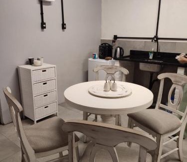 Ilhota House | Espaço Maria Flor