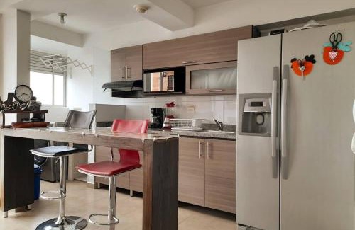 Pereira Apartment | Espectacular apartamento via Cerritos 8 personas